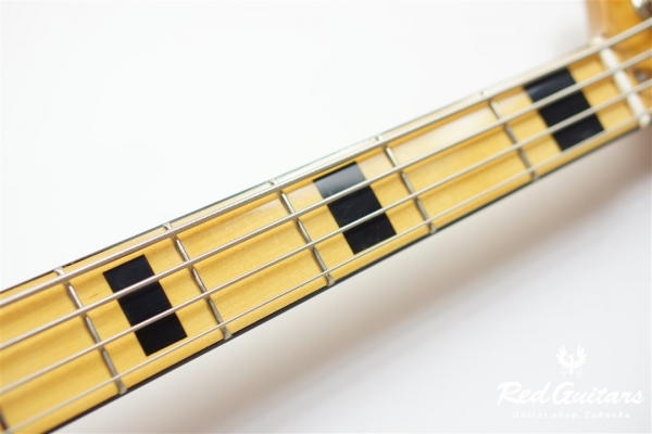 Classic Vibe ‘70s Jazz Bass - 3 Color Sunburst